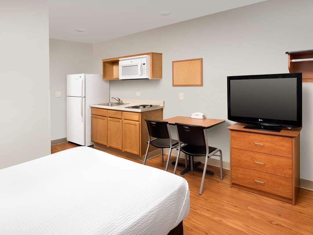 Extended Stay America Select Suites - Cleveland - Mentor Room photo
